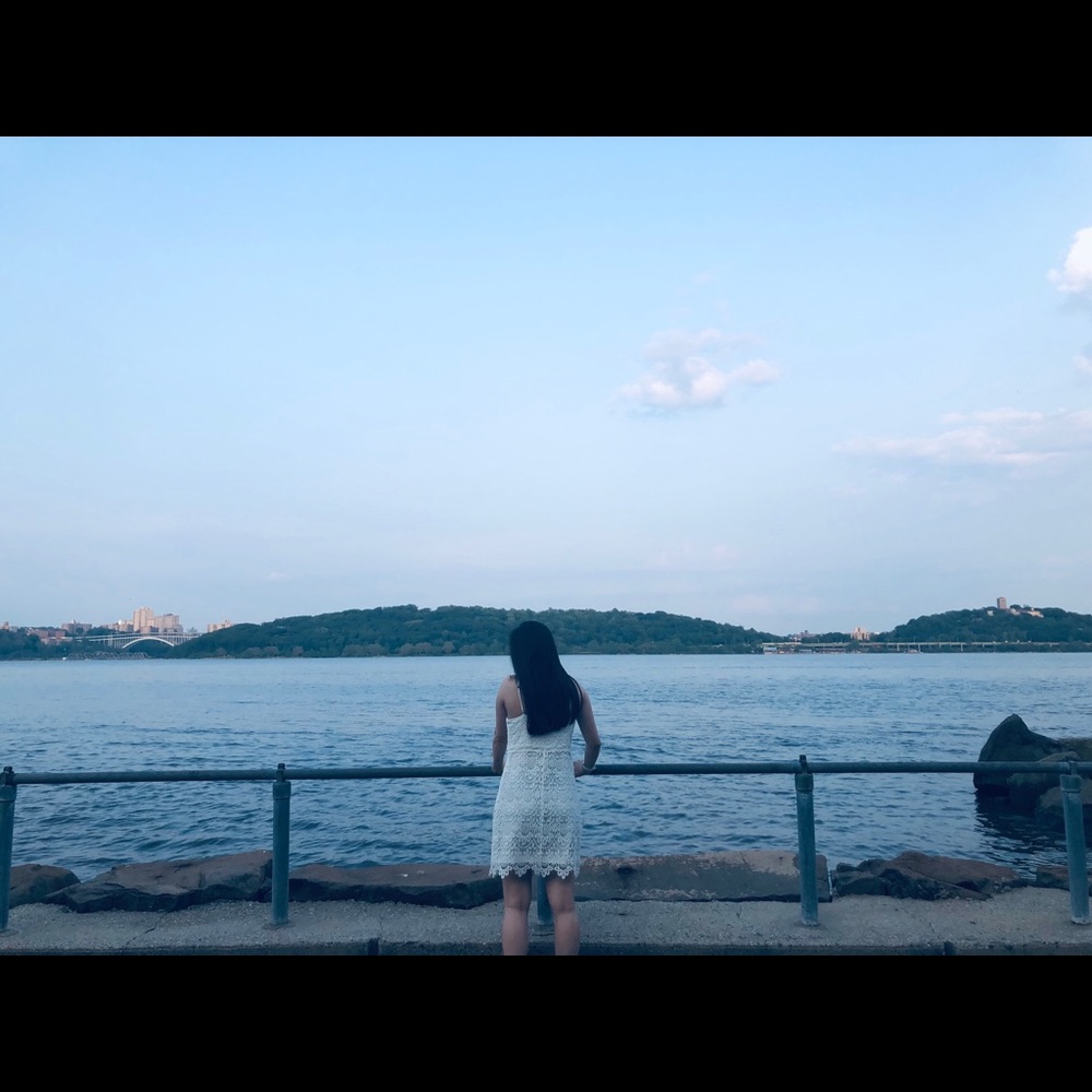 Meet your Posher, Sia